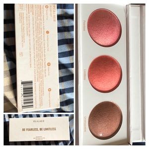 Real Her Blush Kit